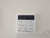 【給湯器操作パネル】