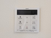 【給湯器操作パネル】