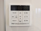 【給湯器操作パネル】