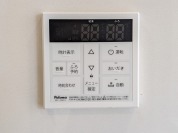 【給湯器操作パネル】
