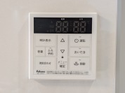 【給湯機操作パネル】