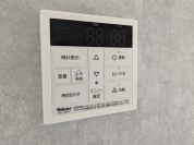 【給湯器操作パネル】