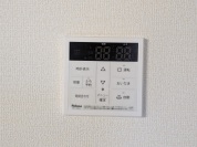 【給湯器操作パネル】