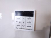 【給湯器操作パネル】