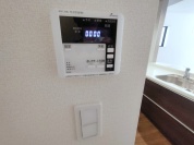 【給湯器操作パネル】