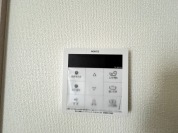 【給湯器操作パネル】