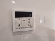 【給湯器操作パネル】