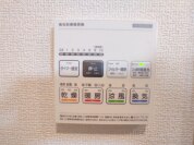 【浴室乾燥機操作パネル】