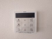 【給湯器操作パネル】