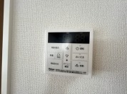 【給湯器操作パネル】