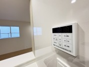 【給湯器操作パネル】