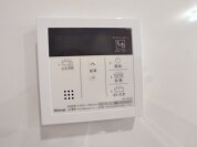 【給湯器操作パネル】