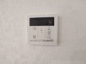 【給湯器操作パネル】