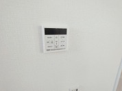 【給湯器操作パネル】