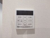 【給湯器操作パネル】