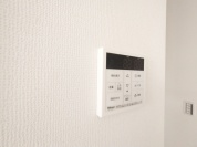 【給湯器操作パネル】