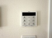 【給湯器コントロールパネル】