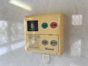 【給湯器操作パネル】