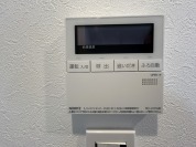 【給湯機操作パネル】