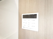 【給湯器操作パネル】