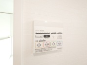 【浴室乾燥機操作パネル】