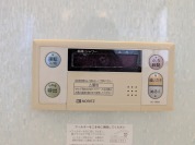 【給湯器操作パネル】