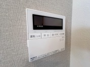 【給湯器操作パネル】