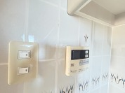 【給湯機操作パネル】