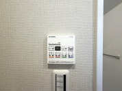 【浴室暖房コントロールパネル】