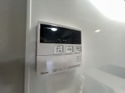 【給湯器操作パネル】