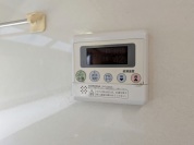 【給湯器操作パネル】