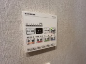 【浴室乾燥機操作パネル】