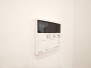 【給湯器操作パネル】