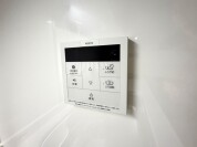 【給湯器コントロールパネル】