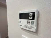 【給湯器操作パネル】