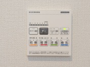 【浴室乾燥機操作パネル】