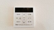 【給湯器操作パネル】
