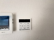 【給湯器操作パネル】