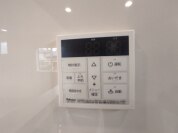 【給湯器操作パネル】