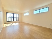 西青木13期　2号棟　全３棟【新築一戸建て】