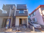 蕨市中央区7丁目　2号棟　全2棟【新築一戸建て】