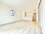 川口市芝高木1丁目　A号棟　全5棟【新築一戸建て】