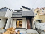 さいたま市見沼区春岡2丁目　【新築一戸建て】