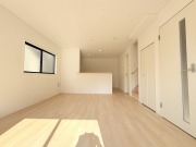 志木市本町第8全2棟　新築戸建　2号棟【新築一戸建て】