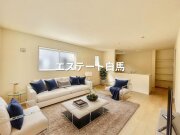 春日部市米島第31　全3棟　2号棟【新築一戸建て】