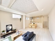 草加市新栄1丁目　全1棟【新築一戸建て】