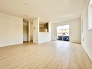 越谷市大林第6　全2棟　2号棟【新築一戸建て】