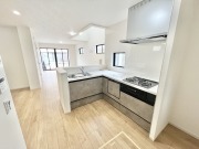 草加市苗塚町2期 1号棟【新築一戸建て】