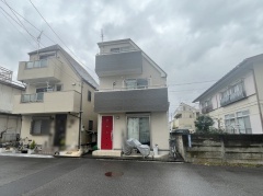 三鷹市上連雀６丁目　戸建【】