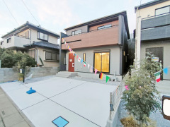 北足立郡伊奈町中央4丁目　【】